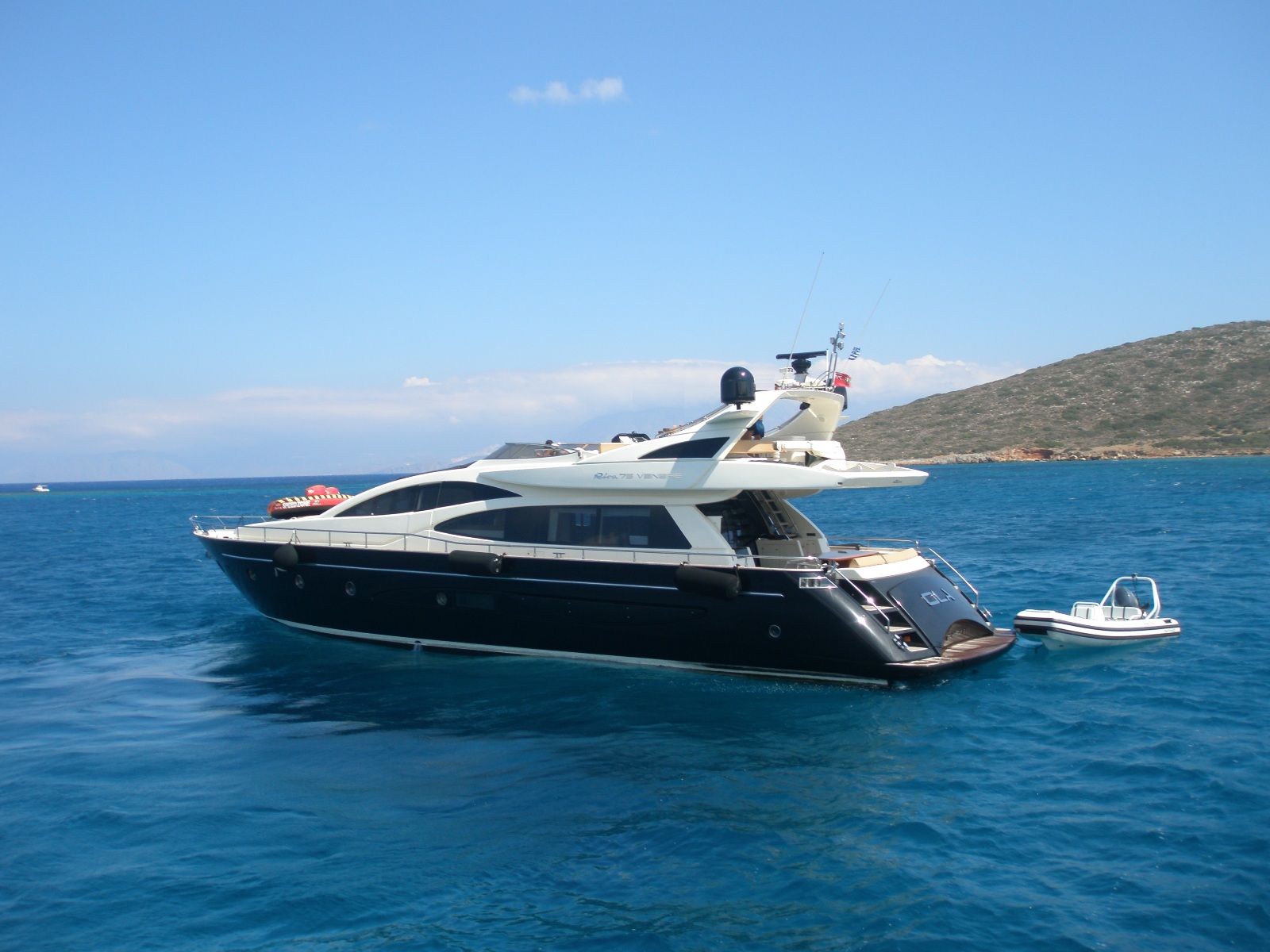 information about yacht chartering